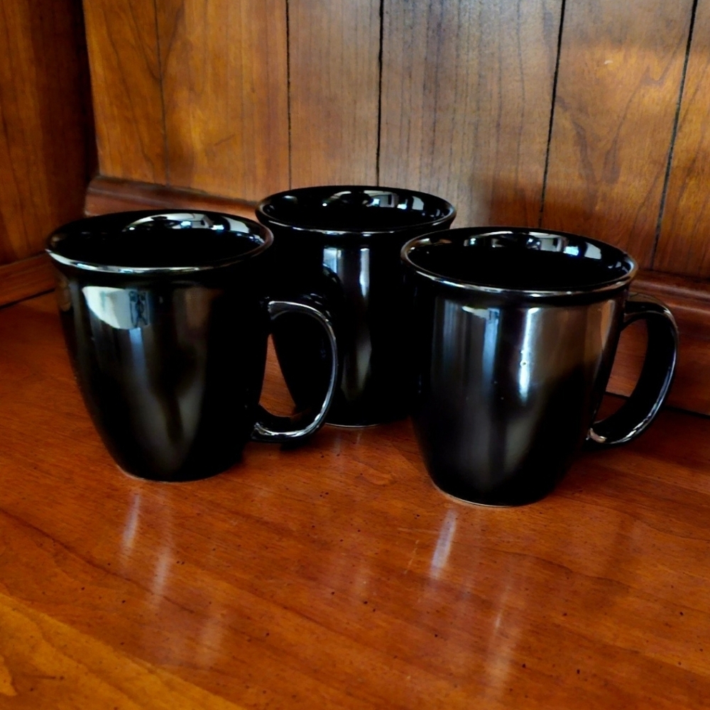 Set of 3 black Mainstays Home coffee/tea cups